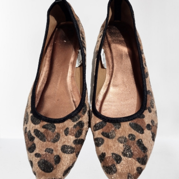 🌅JC Penney Animal Print Slip on Women's Shoes - Picture 2 of 14